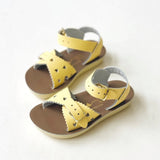 [Pre-Order] Salt Water Sandals - Sweetheart Butter