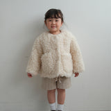 [Pre-Order] Mes Kids Des Fleurs - Fuzzy Coat White