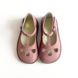 Pepe :: Lucy Malaga  Rosa Carne